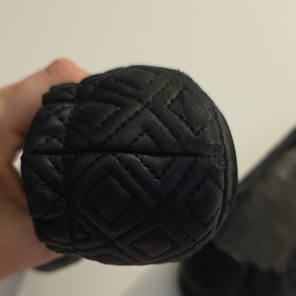 Tory Burch Black Quilted Leather Detail - Picture 7 of 11